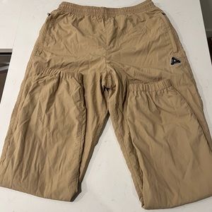 PALACE SOFAR SHELL PANT